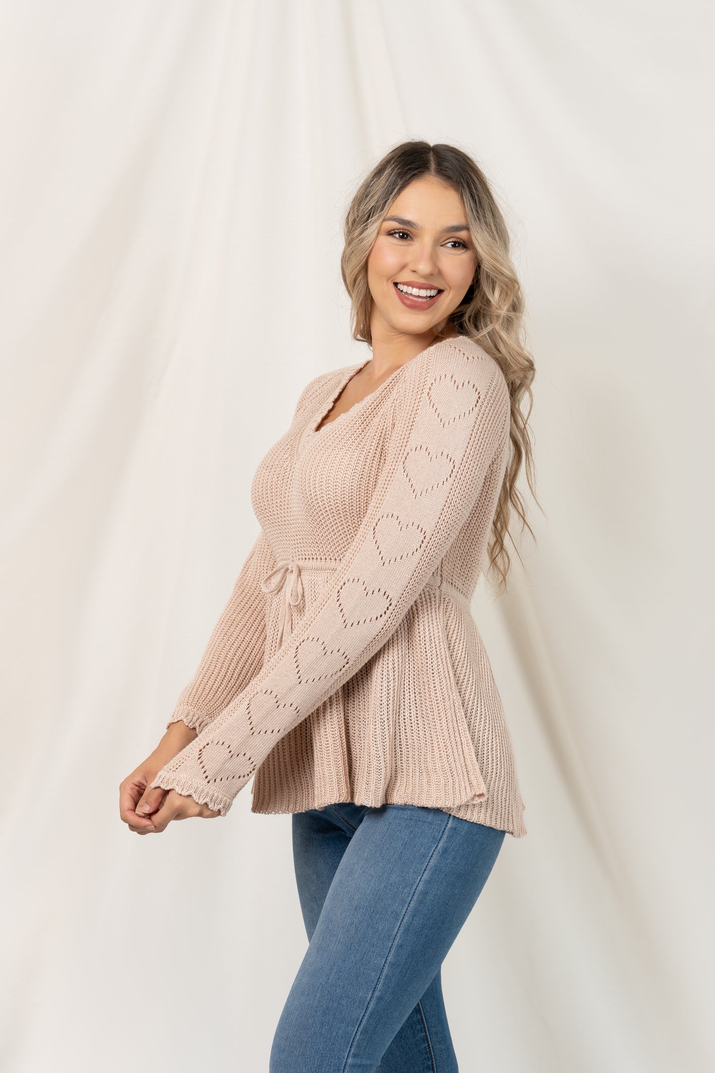 Chompa Lara - Beige